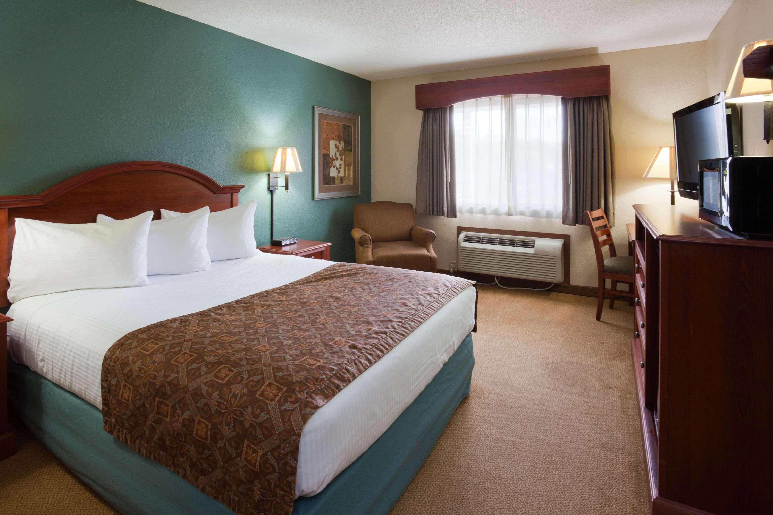 Americinn By Wyndham St. Peter Εξωτερικό φωτογραφία